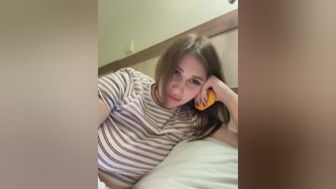 girls_leia free recording from 2025-09-27 16:48:00