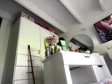 sallyeleins free recording from 2025-10-02 16:42:00