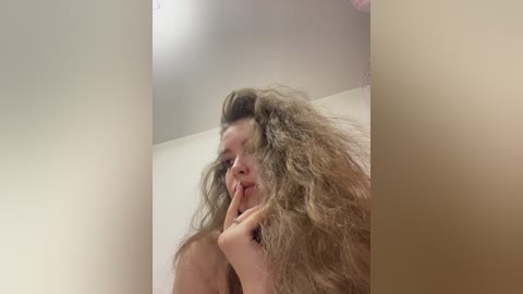 ladyemily free recording from 2025-10-05 22:34:00