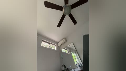 aprilhill free recording from 2025-10-06 16:13:00