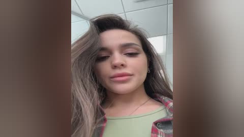 sasha_orlova free recording from 2025-10-07 09:57:00