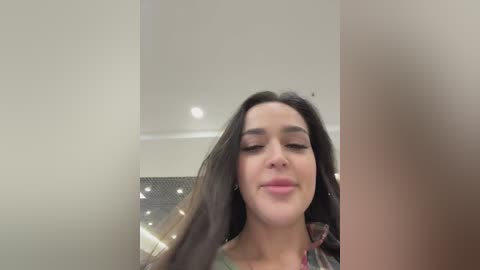 sasha_orlova free recording from 2025-10-07 11:00:00