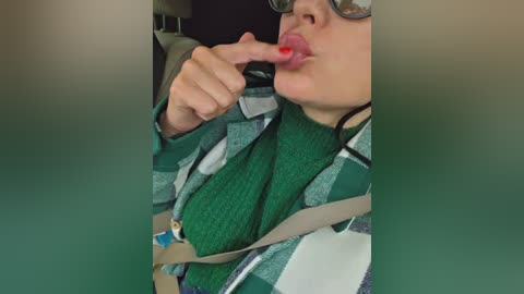 alex80_201 free recording from 2025-10-09 13:09:00