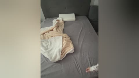 tati16 free recording from 2025-10-10 03:12:00