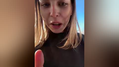 adelins free recording from 2026-04-14 02:03:00