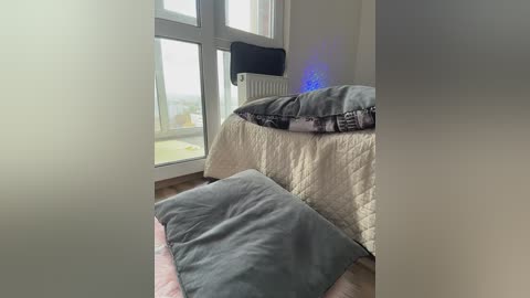 daddysgirl9 free recording from 2025-10-12 05:46:00