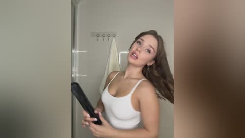 tati16 free recording from 2025-10-12 05:18:00