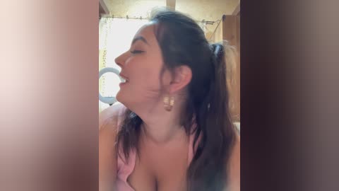 3hotandyoung3 free recording from 2025-10-14 09:55:00