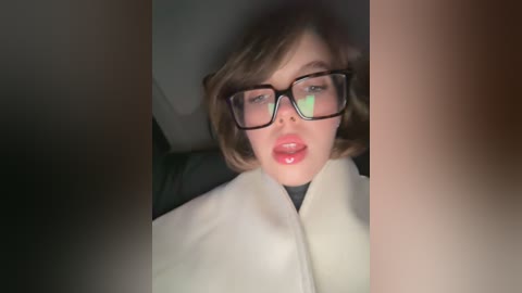 _alessandra free recording from 2025-10-14 19:05:00