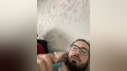 meow_10 free recording from 2026-04-04 00:42:00