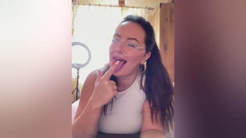 3hotandyoung3 free recording from 2025-10-15 08:42:00