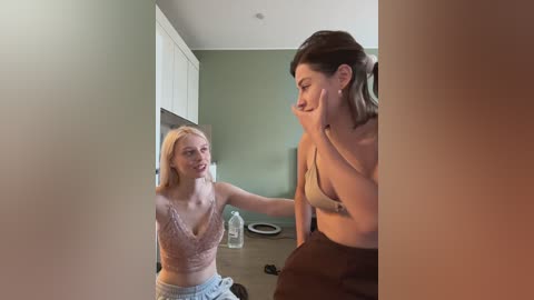 vibromashulkadashulka free recording from 2025-10-15 10:14:00