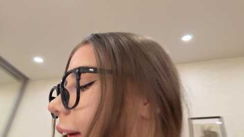 dolly_ll free recording from 2025-10-16 13:42:00