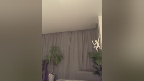 stasya_moor free recording from 2025-10-17 19:02:00