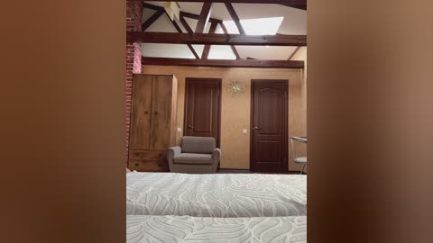 3hotandyoung3 free recording from 2025-10-18 09:12:00