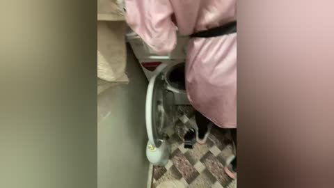 devochka1010 free recording from 2025-10-18 07:24:00