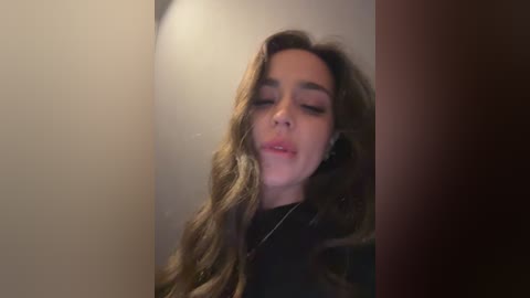 sasha_orlova free recording from 2025-10-18 12:06:00