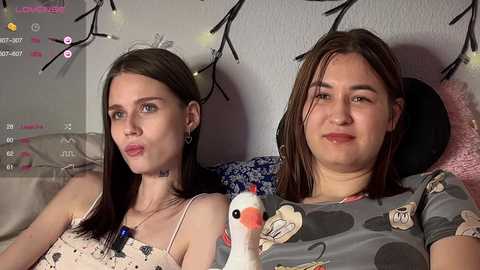 2love_love2 free recording from 2025-10-21 21:36:00