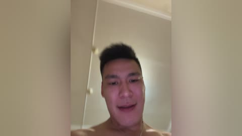 bali_bali free recording from 2026-04-14 02:21:00