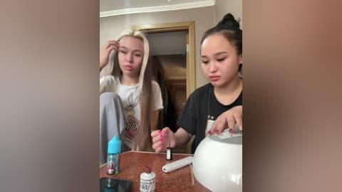 emyeva free recording from 2025-10-24 06:54:00