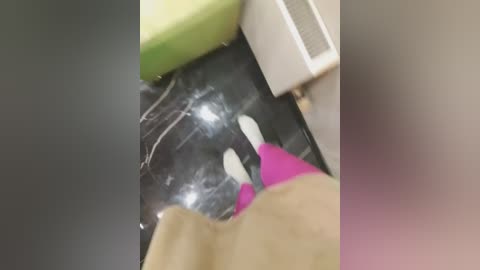 tilytily free recording from 2025-10-25 17:51:00