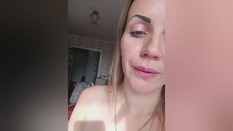 alenushka888 free recording from 2025-10-28 10:03:00