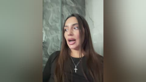 blackqyeen free recording from 2025-10-28 09:41:00