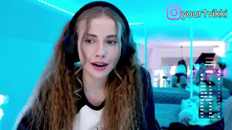 _vikkil0vescheese_ free recording from 2025-10-30 08:17:00