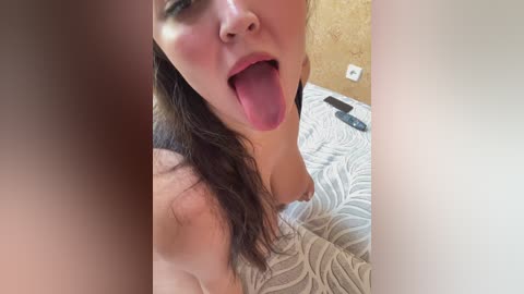 3hotandyoung3 free recording from 2025-11-03 07:41:00