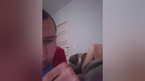 chelsi16 free recording from 2025-11-03 08:21:00