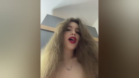 ladyemily free recording from 2025-11-03 20:09:00