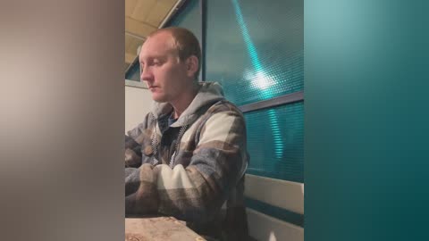 cat_meowa free recording from 2025-11-08 21:38:00