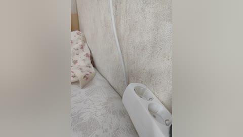 angelia22 free recording from 2025-11-12 17:13:00