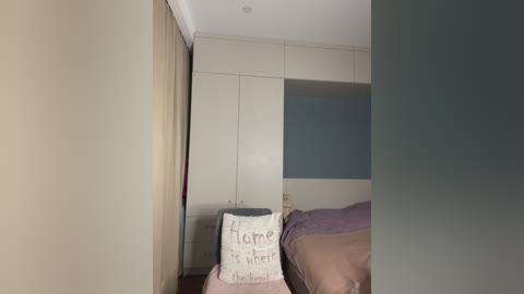 _wowfox_ free recording from 2025-11-13 17:33:00