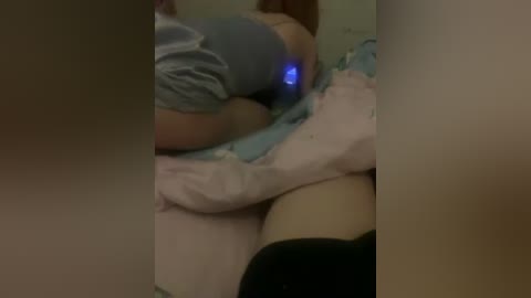 devochka1010 free recording from 2025-11-13 02:04:00