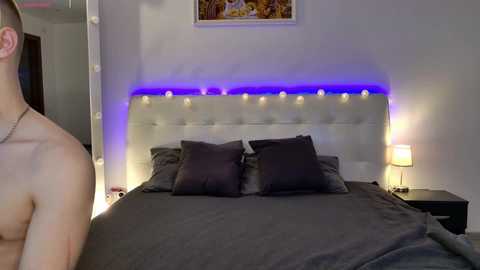 franksalise free recording from 2025-11-15 00:51:00