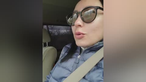 alex80_201 free recording from 2025-11-16 12:48:00