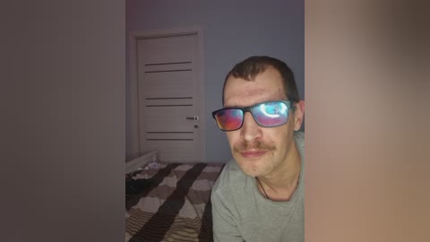 chelsi16 free recording from 2025-11-16 06:48:00