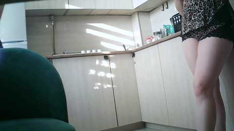 lyalya7771 free recording from 2025-11-16 12:11:00