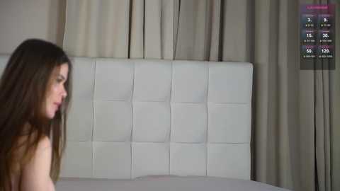 vikki100500 free recording from 2025-11-18 22:48:00