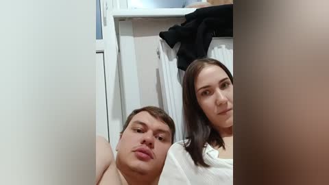 alicekiss0012 free recording from 2025-11-21 04:05:00