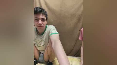 emmalove13 free recording from 2026-04-05 01:47:00