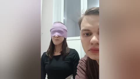 alicekiss0012 free recording from 2025-11-22 01:39:00