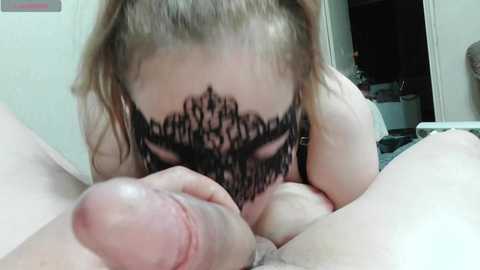 lyalya7771 free recording from 2025-11-22 22:09:00