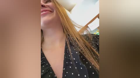 _leiaproseccina_ free recording from 2025-11-23 07:31:00