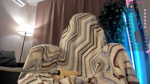 juicy_vikki free recording from 2025-11-23 15:42:00