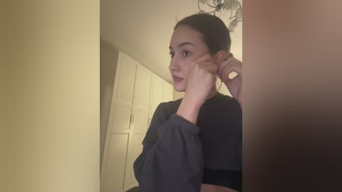 _lana_chester_ free recording from 2025-11-26 12:58:00