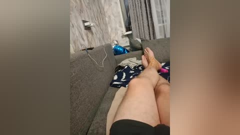 artem29aalisa29 free recording from 2025-11-29 22:15:00