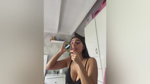 sallyeleins free recording from 2025-11-30 17:19:00