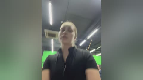 adelaida1001 free recording from 2025-12-01 04:29:00